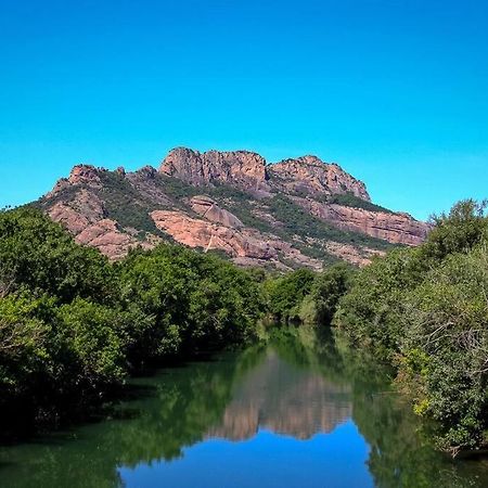 Roquebrune-Sur-Argens, Villa 2 Pieces, 4 Personnes Екстериор снимка