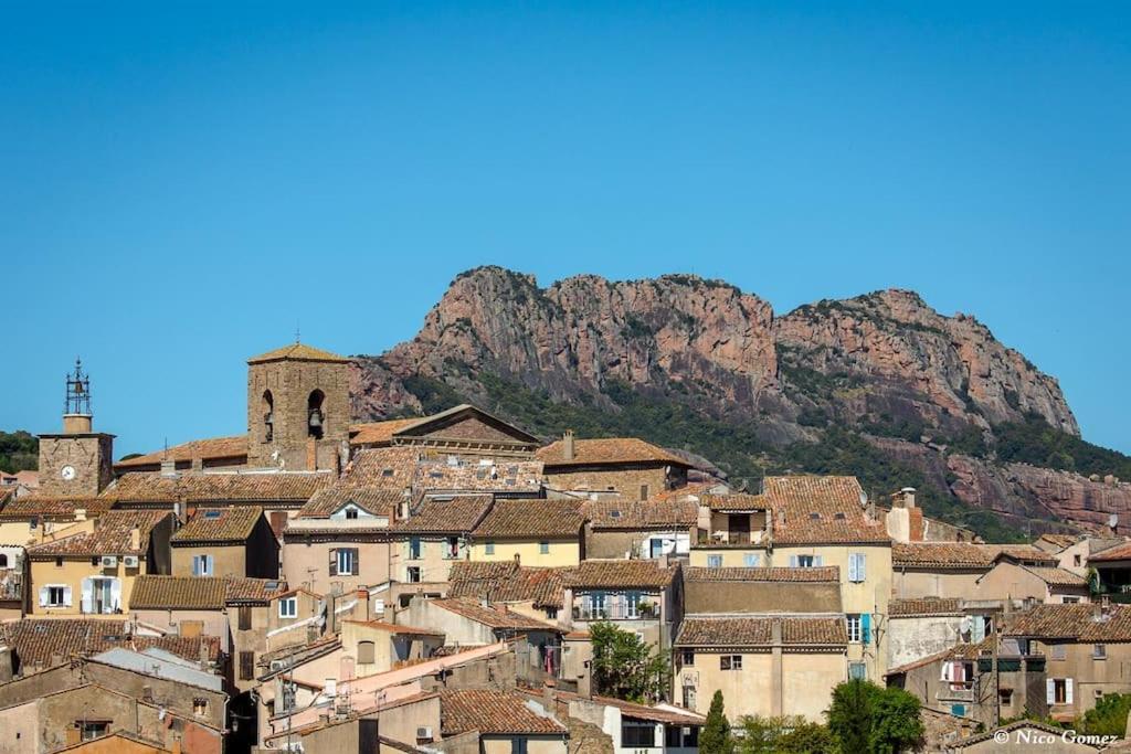 Roquebrune-Sur-Argens, Villa 2 Pieces, 4 Personnes Екстериор снимка